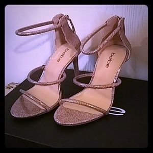 Brand new Bebe heeld